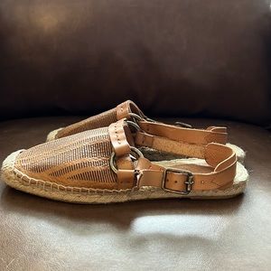 Square toe woven leather sandal